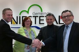 Gemeinsam in den Kommunalwahlkampf (v. li.): Jens-Dieter Horn, Silvia Nolte, Dr. Werner Weißenborn, Andreas Siebert