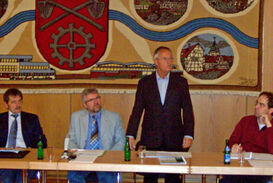 Hans Eichel zwischen Dr. Werner Weißenborn, Volker Hammermüller und Werner Umbach